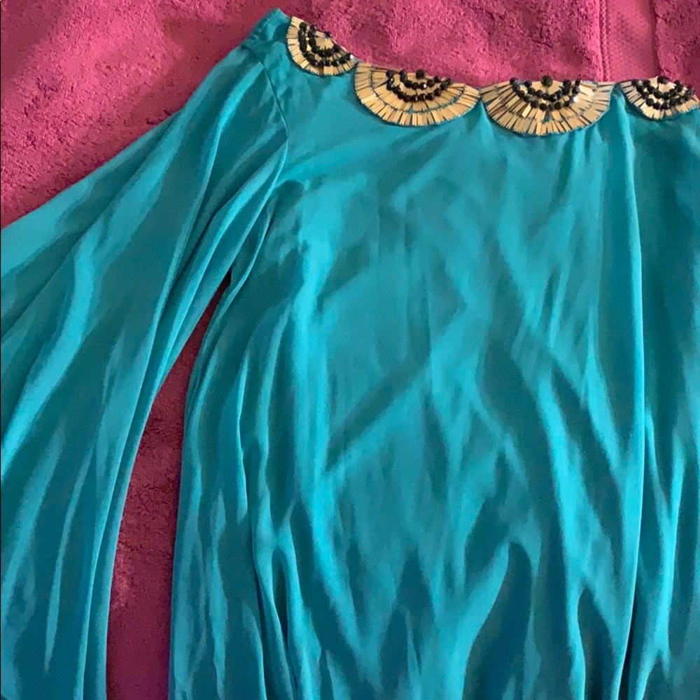 Emerald green cocktail dress w/gold embellishments